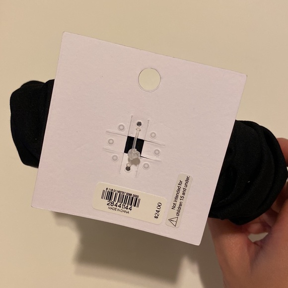 NWT Ruched black chunky headband - Picture 2 of 2